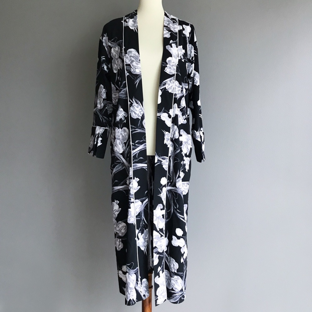 SOLD/  Topshop • floral duster - Picture 4 of 7